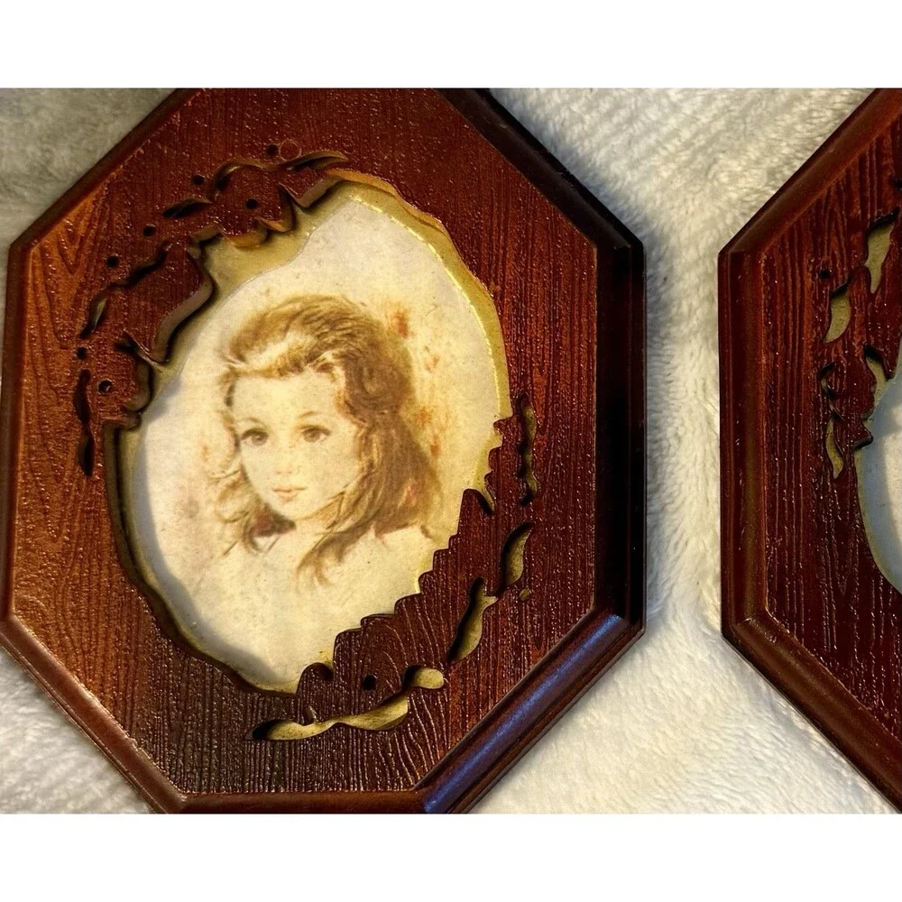 2 Ornate Octagon Faux Wood Picture Frame HL British Registered Design Vintage